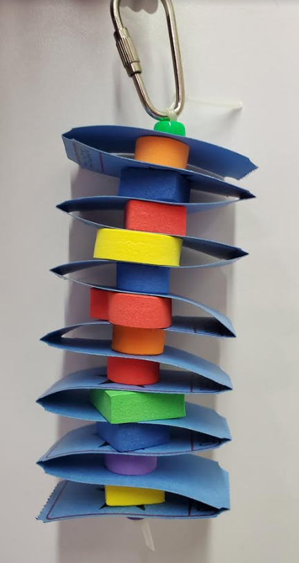 Small Toys- — Varietees Bird Store